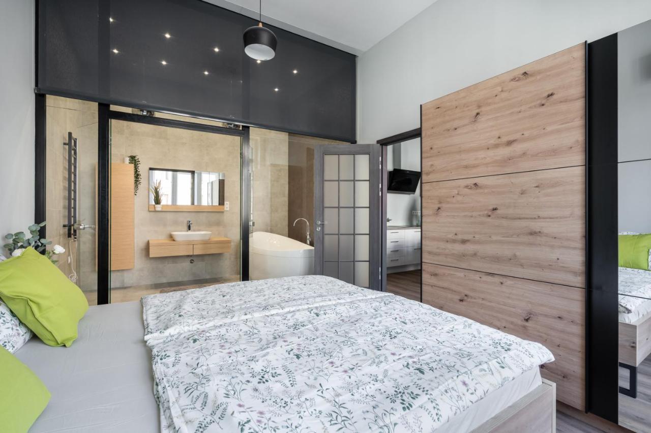 Buenos Boutique - A/C, 2 Bathrms, Amazing View Apartment Budapest Exterior photo