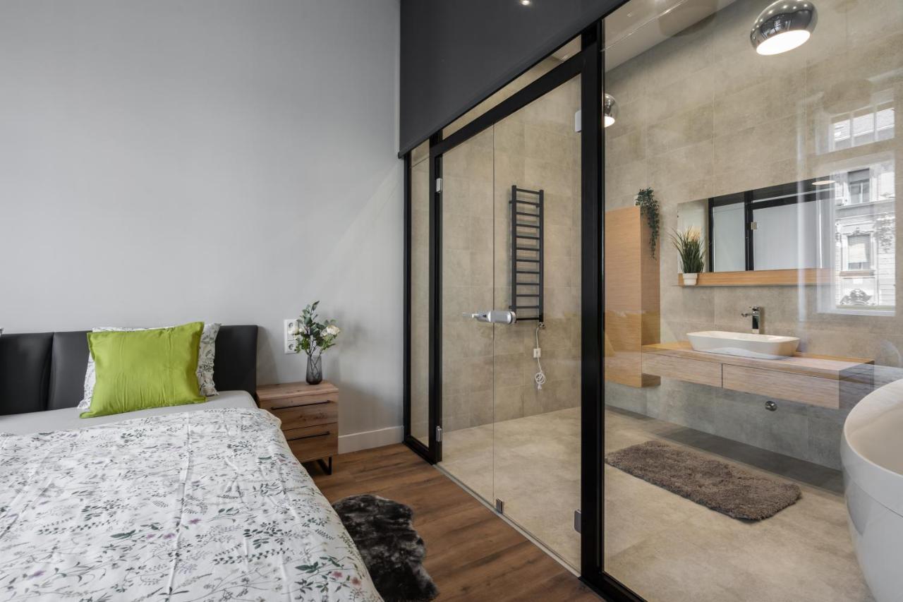Buenos Boutique - A/C, 2 Bathrms, Amazing View Apartment Budapest Exterior photo